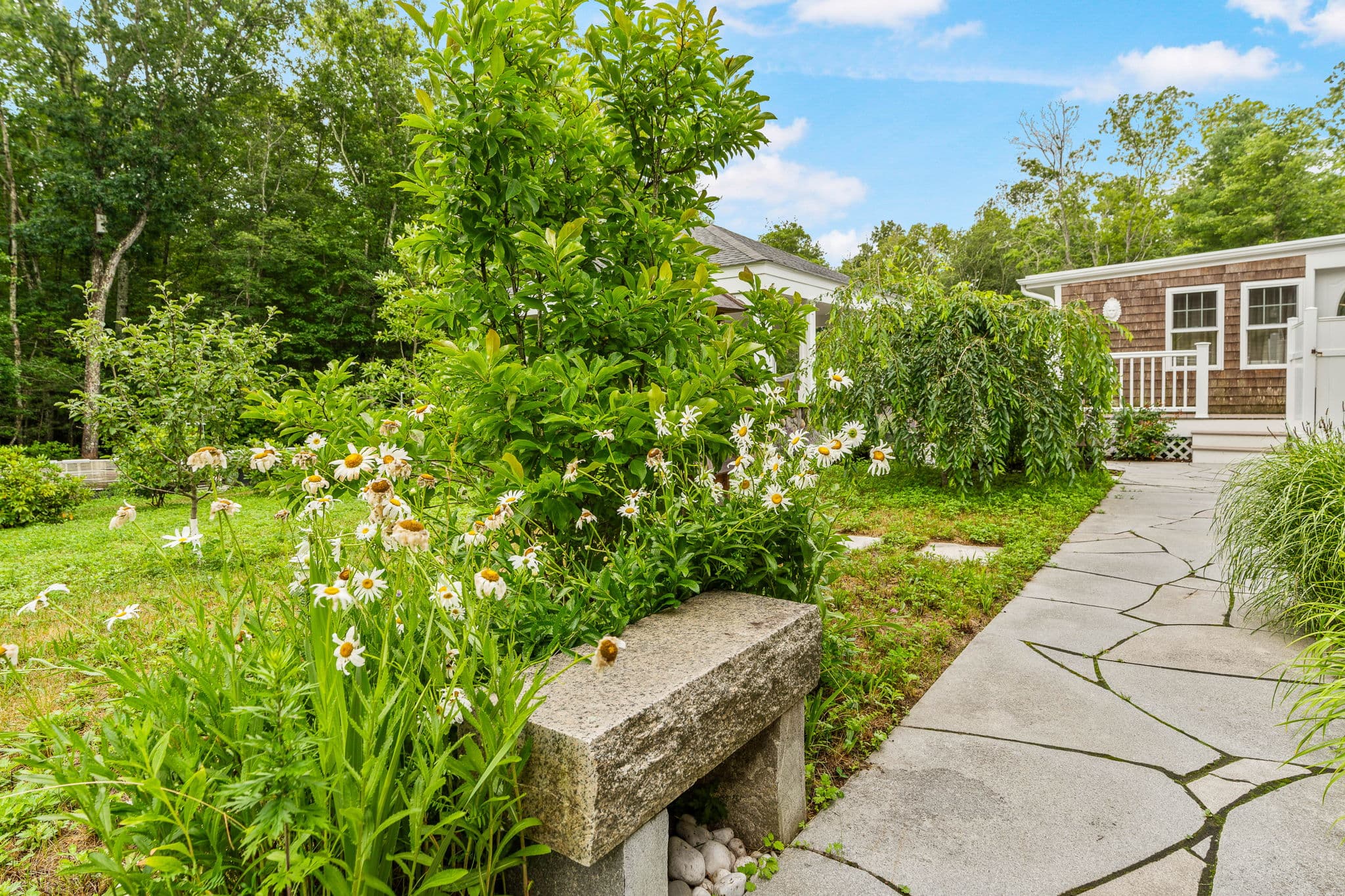 The Stone Manor estate — photo 21