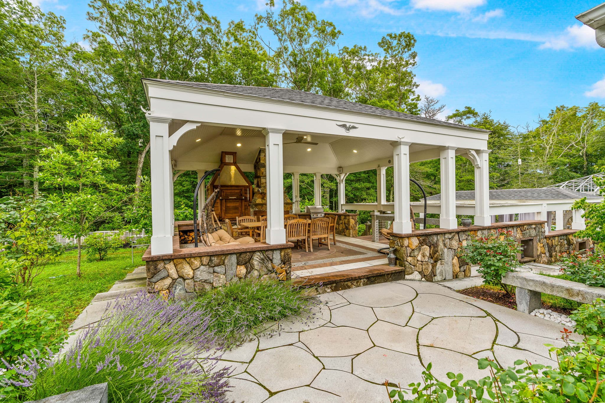 The Stone Manor estate — photo 39